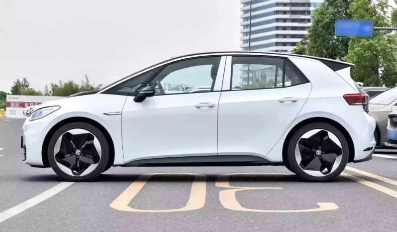 
								Volkswagen ID.3 full									