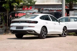 Volkswagen Lamando L